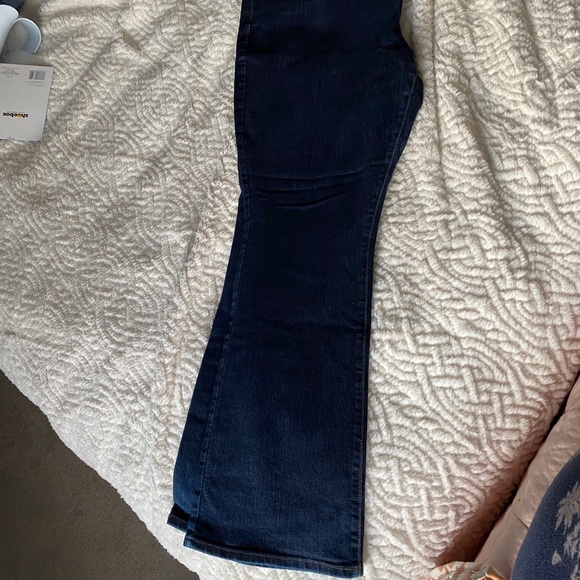 EUC Dark Wash Boot Cut Jeans / Size: 18 Short - Picture 3 of 4